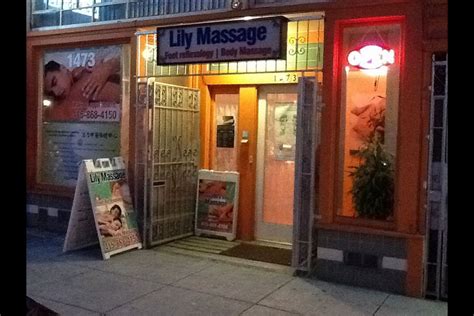 Erotic massage Prostitute Ostrov